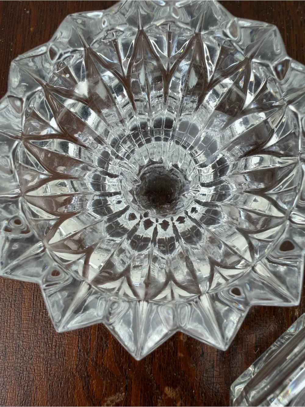 Source Unknown maker’s starburst designs